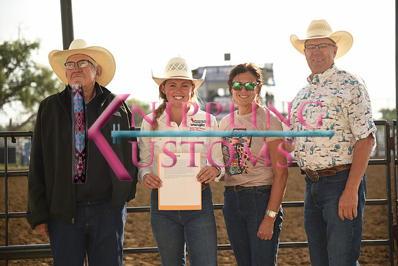 SCHOLARSHIPSDSC_3055.JPG